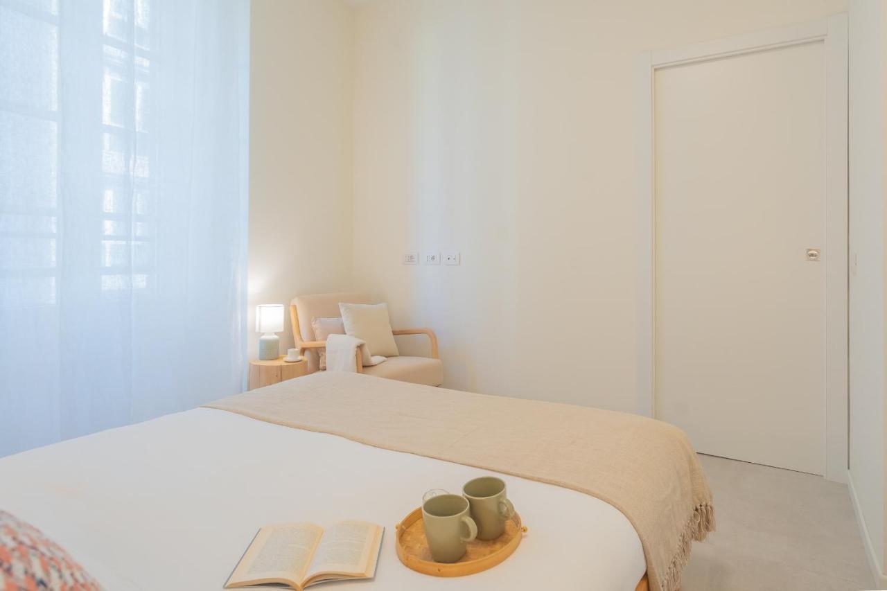 Enchanted Como Lake - City Apartment 2 By Rent All コモ エクステリア 写真