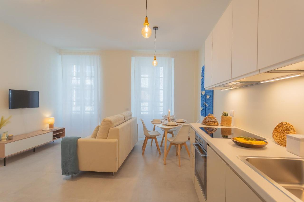 Enchanted Como Lake - City Apartment 2 By Rent All コモ エクステリア 写真